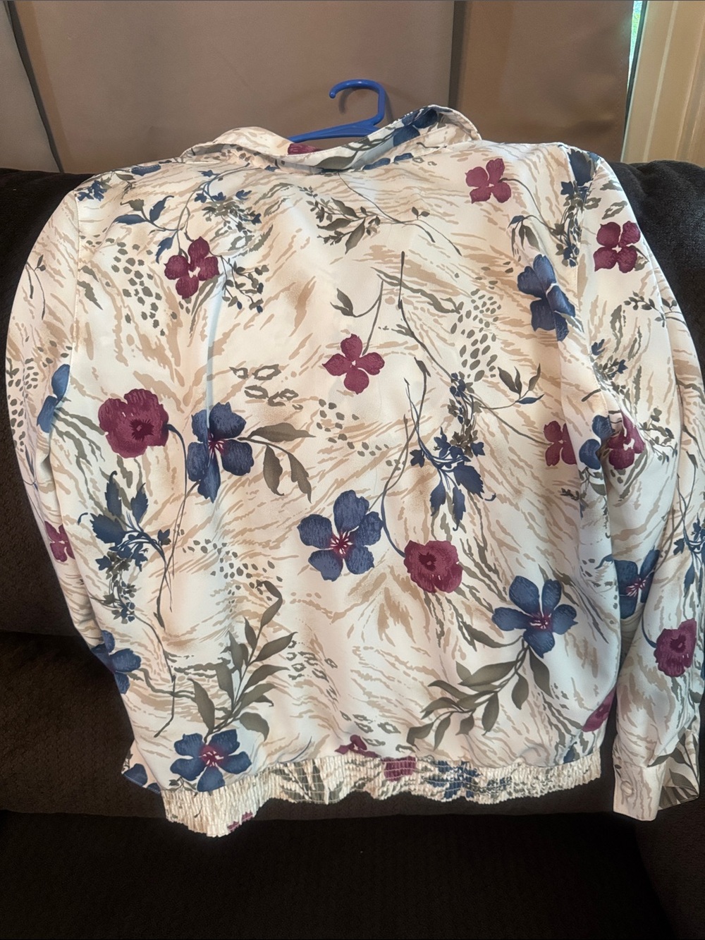 Alfred Dunner Cream Pullover with Blue & Plum Floral Print - Picture 5 of 6
